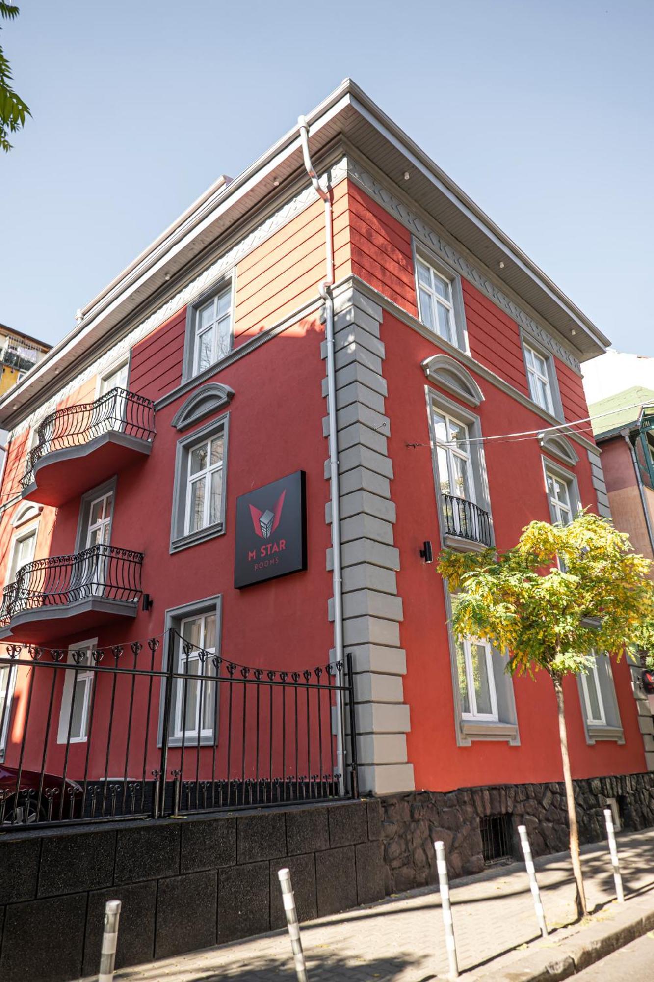 M Star Rooms, Private Parking, Sofia Top Center מראה חיצוני תמונה